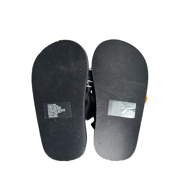 Jumping Beans Black Flip Flop Sandals 8T Toddler Size Textured Sole & Adjustable - Picture 4 of 4
